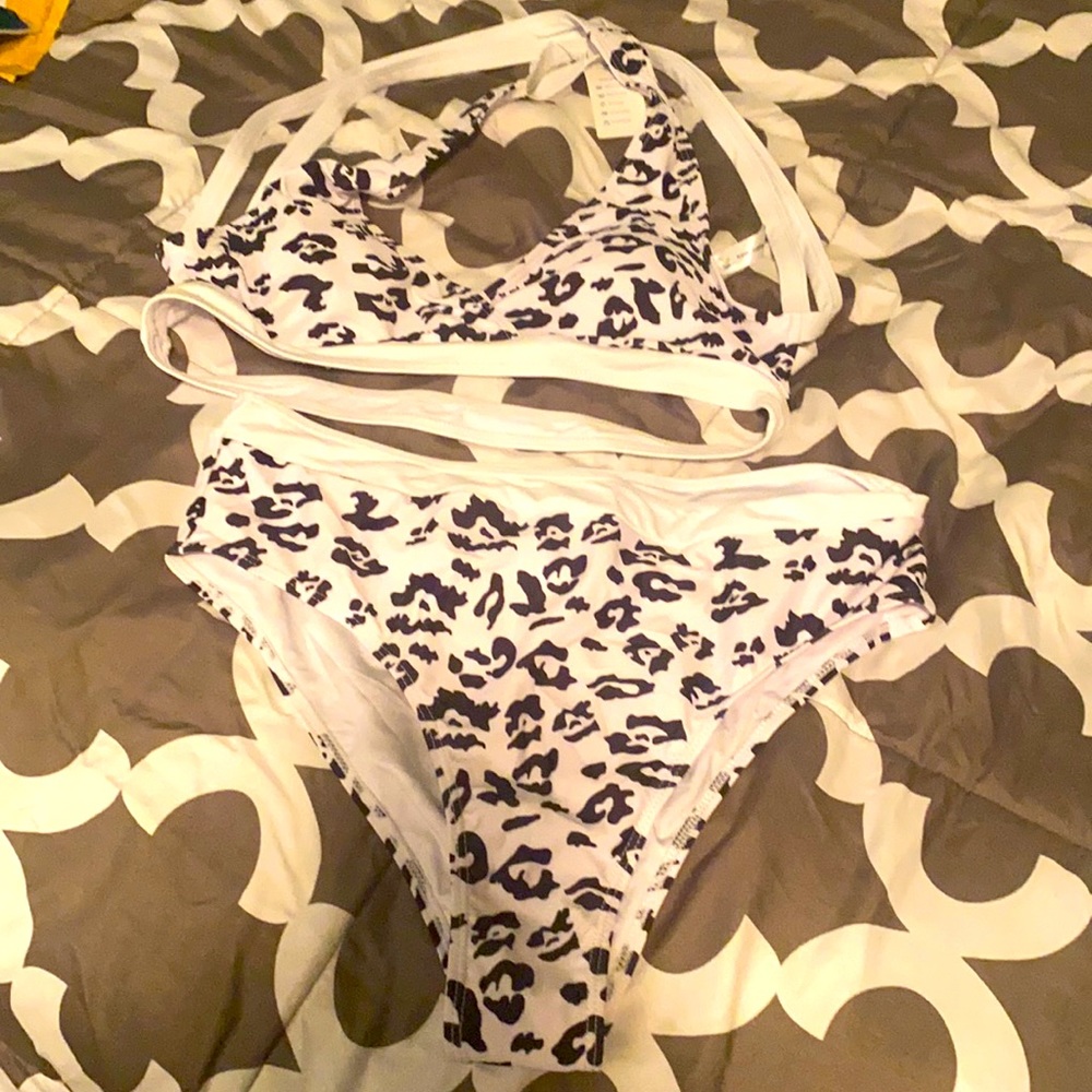 Black & White cheetah printed high waisted bikini